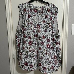 Loft plus 26W soft dressy white floral lined tank